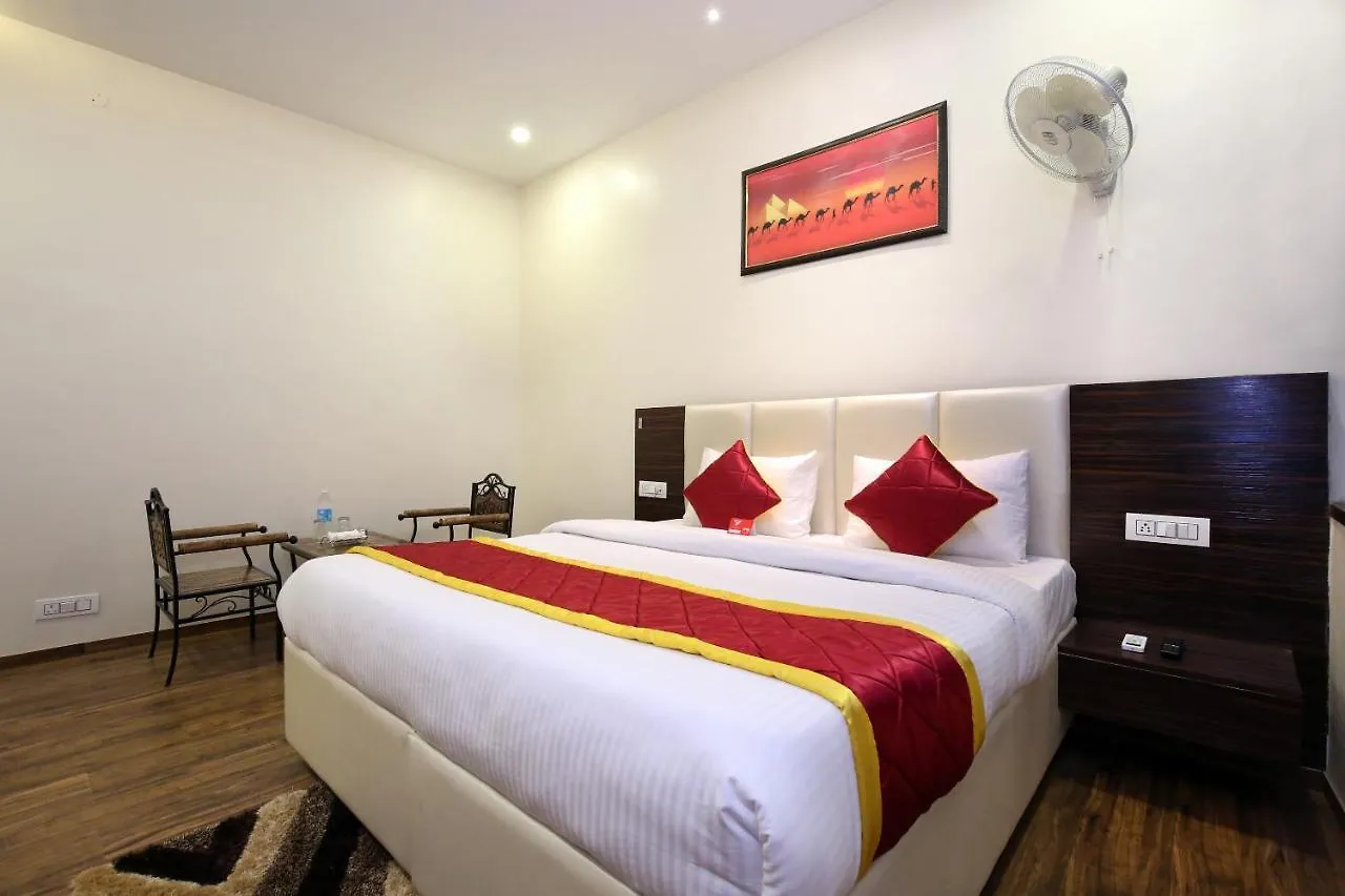 Oyo 9159 Hotel Royal Woodslark Zirakpur